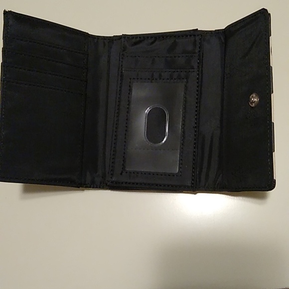 Beautiful wallet with polka dots, RFID protected - Picture 5 of 16